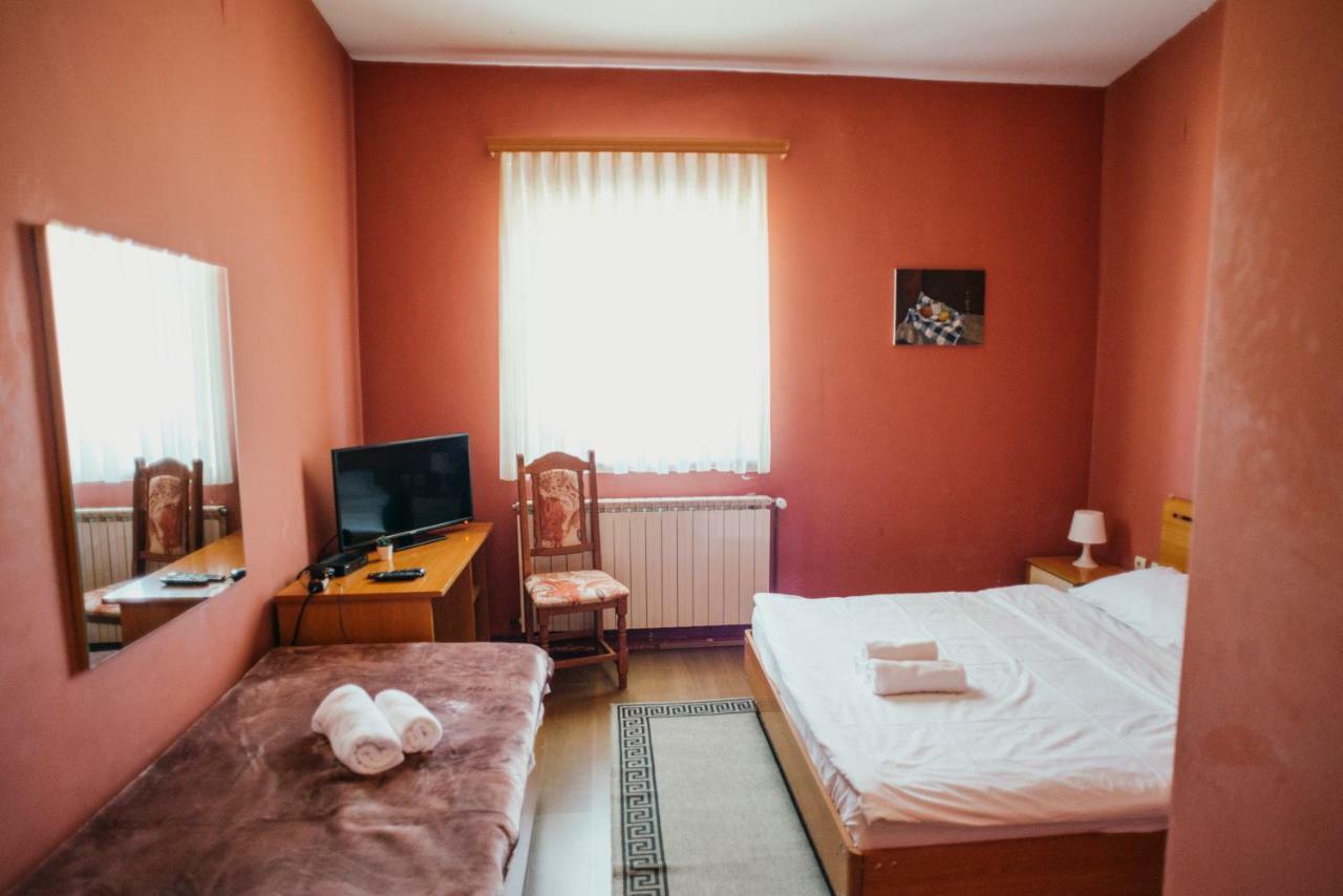 Guest House Sv. Nikola Dugo Selo Exteriér fotografie